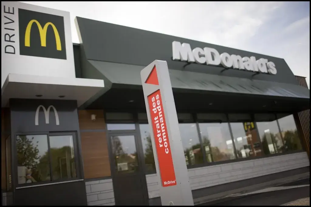 McDonald's_Gretz-Armainvilliers_slider_image_1