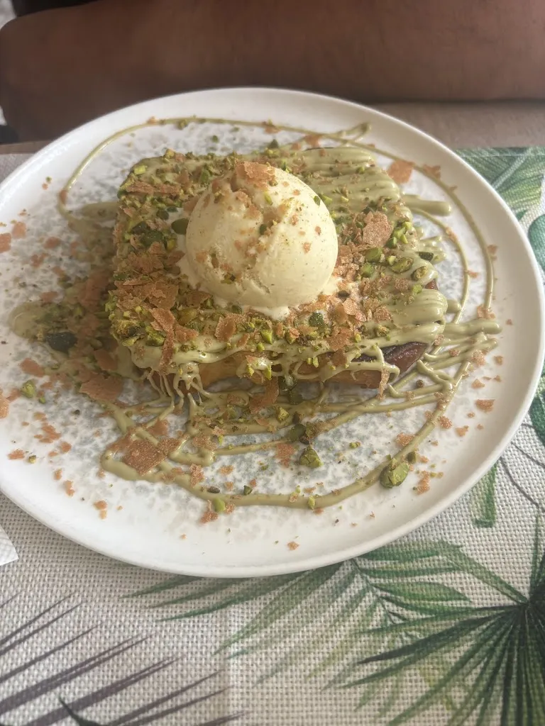 Jihane HM_Brunch à L' Ambassade_Gennevilliers_review