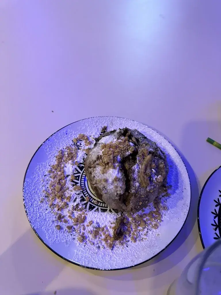 Sunside Surf House_Dar Tajine_Gennevilliers_review