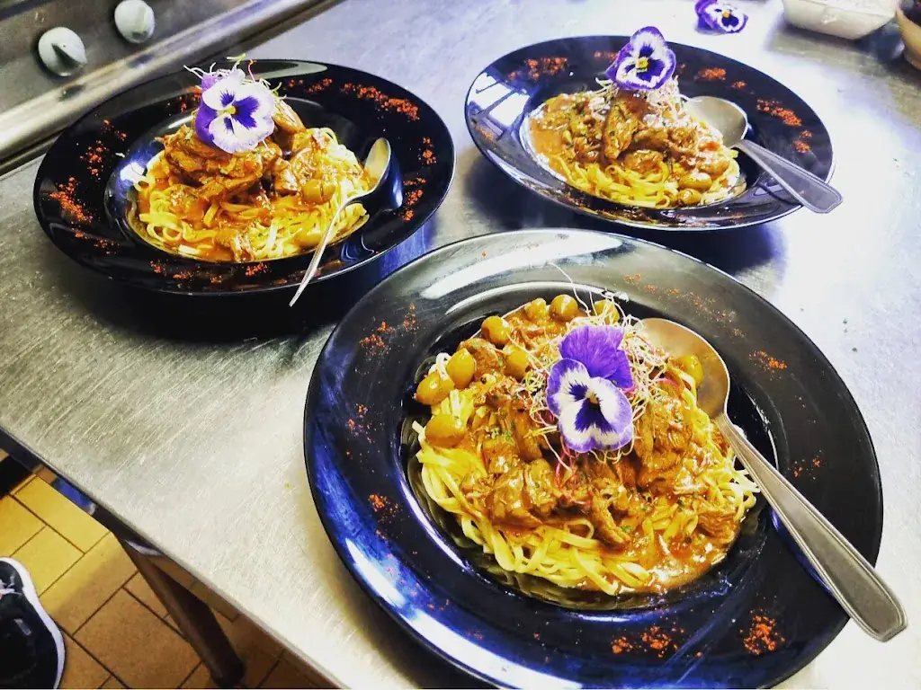 Le Mistral_Lardy_slider_image_3