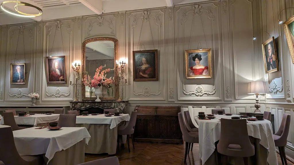 David Brayford_Château de la Commanderie_Eybens_review