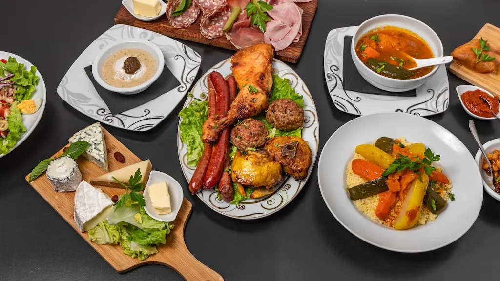 Restaurant café le Vaillant Gentilly_Gentilly_slider_image_2