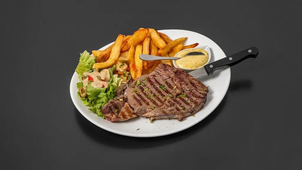 Restaurant café le Vaillant Gentilly_Gentilly_slider_image_3