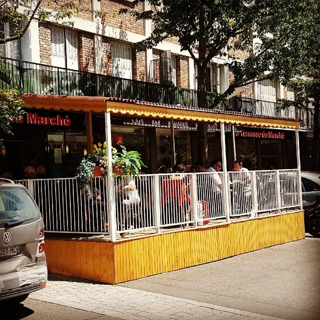 La Terrasse du Marché restaurant in Gentilly