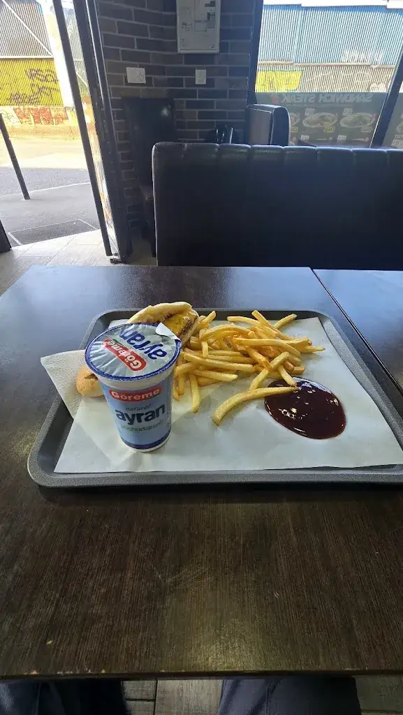 Ahmed Faris_Top Eat_Gentilly_review