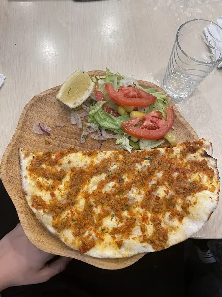 Meli Yil_Millenium Salon de Thé & Pâtisserie_Essone_review