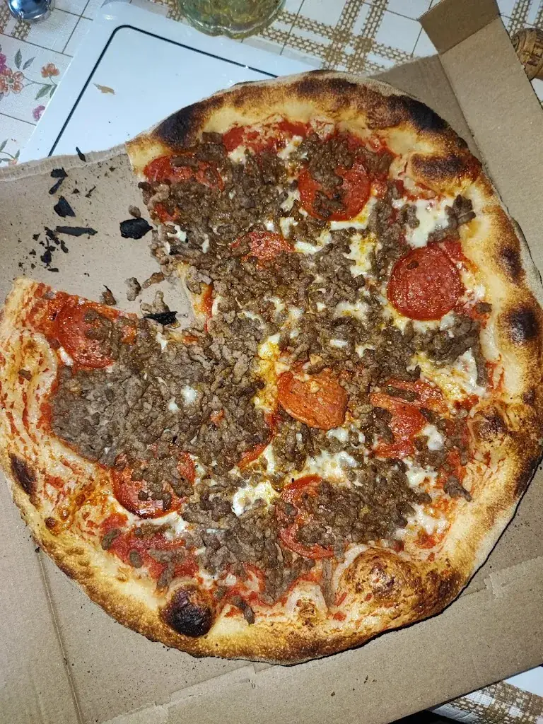 frédéric Galasso_Le Comptoir des Pizzas_Feillens_review