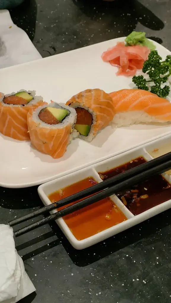 Asian Food_Étampes_slider_image_2