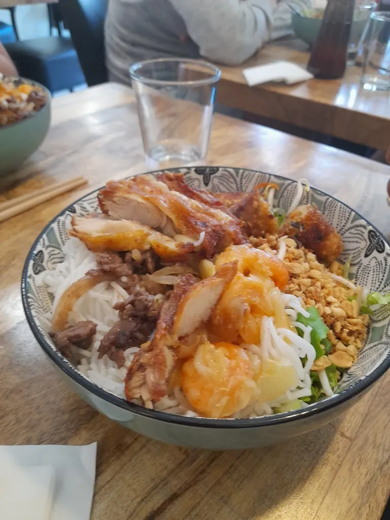 Madou_PHỞ HÀ_Étampes_review