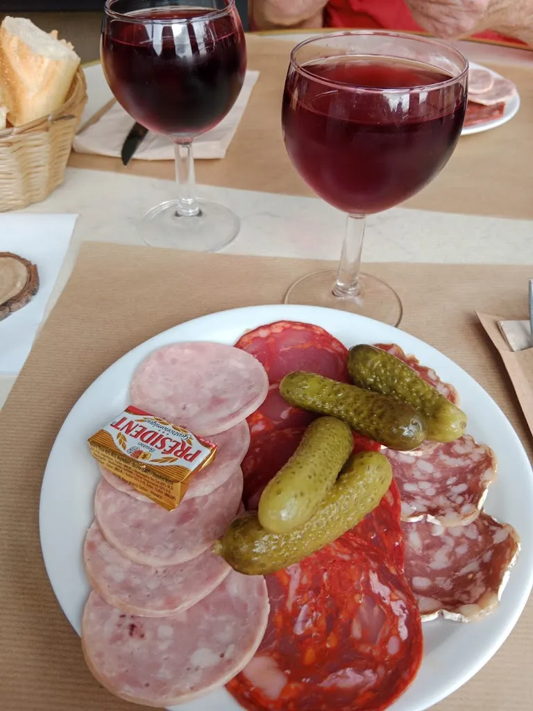 Les Acacias_Morigny-Champigny_slider_image_2