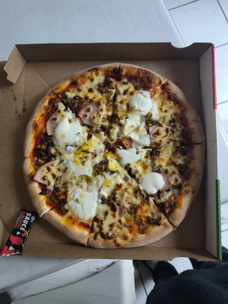 S B_pizza services_Étampes_review