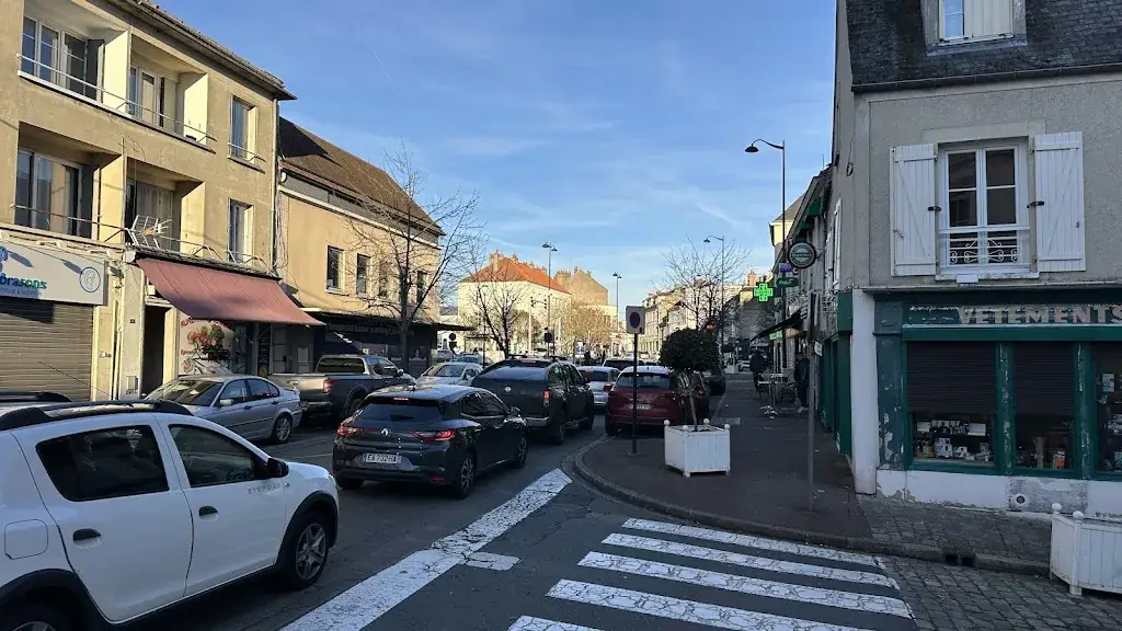 Etampes_Étampes_slider_image_3