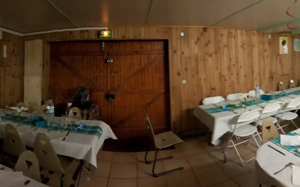 le pouletboucane_Étampes_slider_image_3