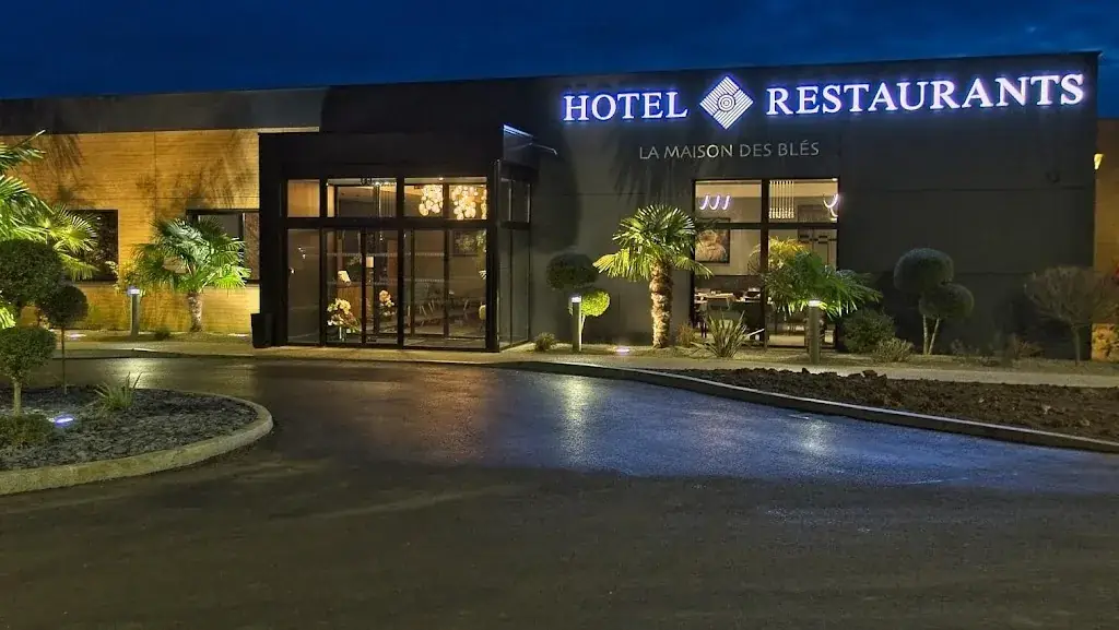 Logis Hôtel la Maison des Blés restaurant in Boutervilliers