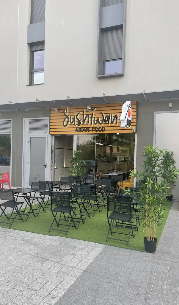 SUSHIWAN Guyancourt Restaurant in Guyancourt
