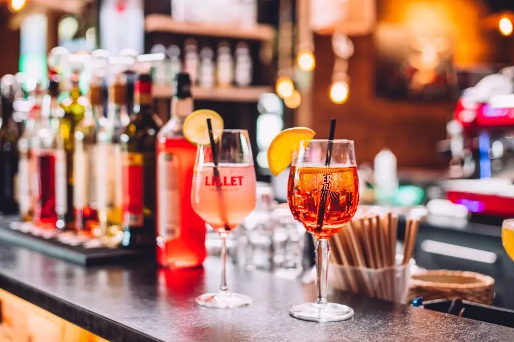 4'47 Restaurant bar lounge_Doussard_slider_image_2