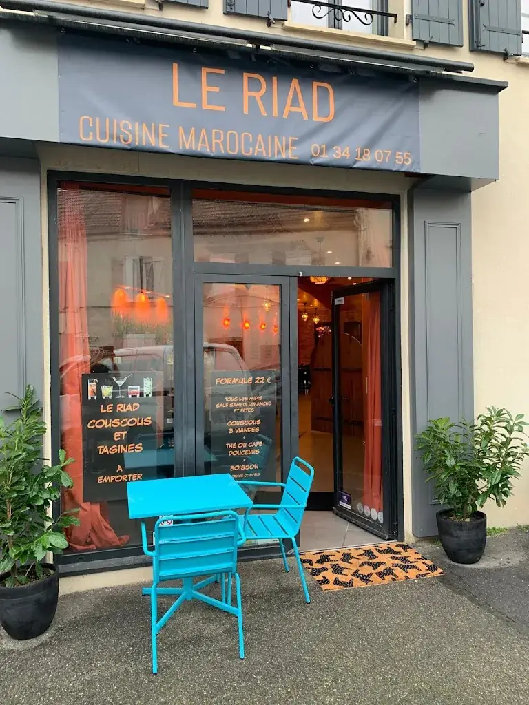 LE RIAD_Herblay-sur-Seine_slider_image_1