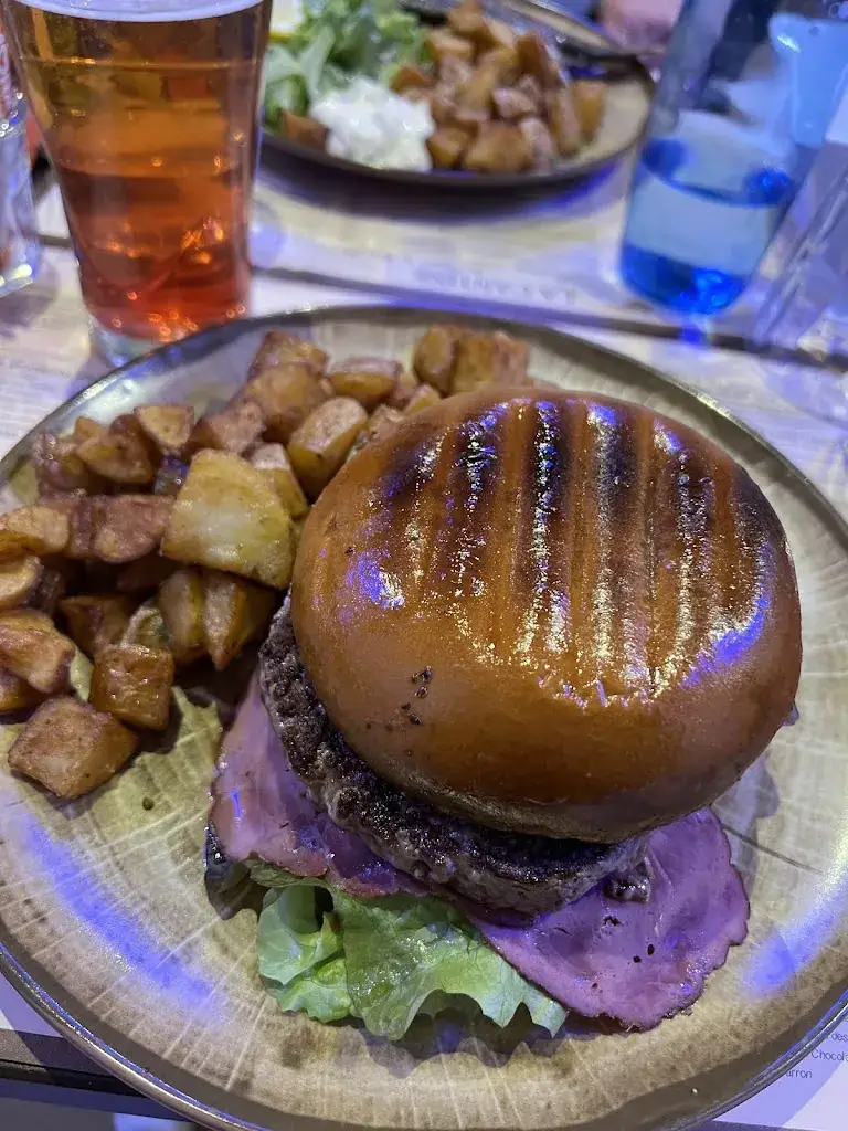 Au Coin de la Halle_Herblay-sur-Seine_slider_image_2