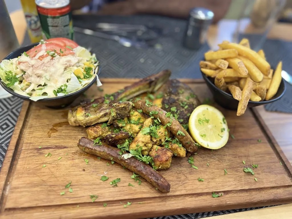 Le Grill House_Jouy-le-Moutier_slider_image_3