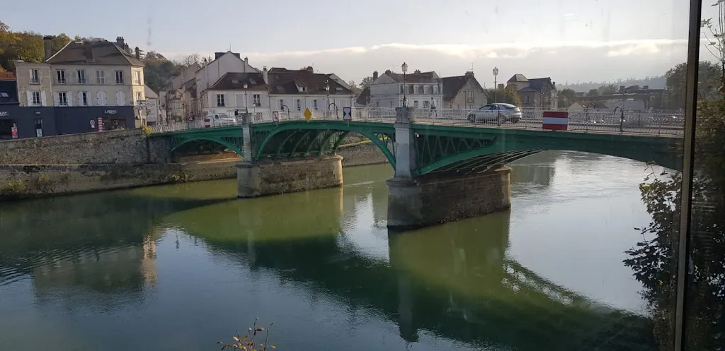 Nicole Lina_O' Berge - La Ferté_Ferté-sous-Jouarre_review