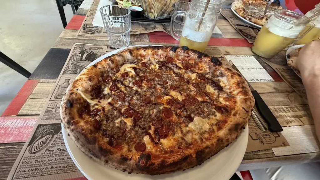 Douss'Art Pizza_Doussard_slider_image_3