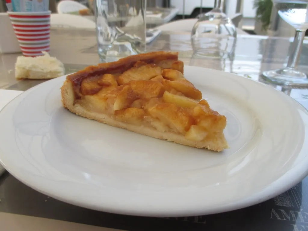 Alain PENET_Aux Gars de la Route_Jouy-le-Châtel_review