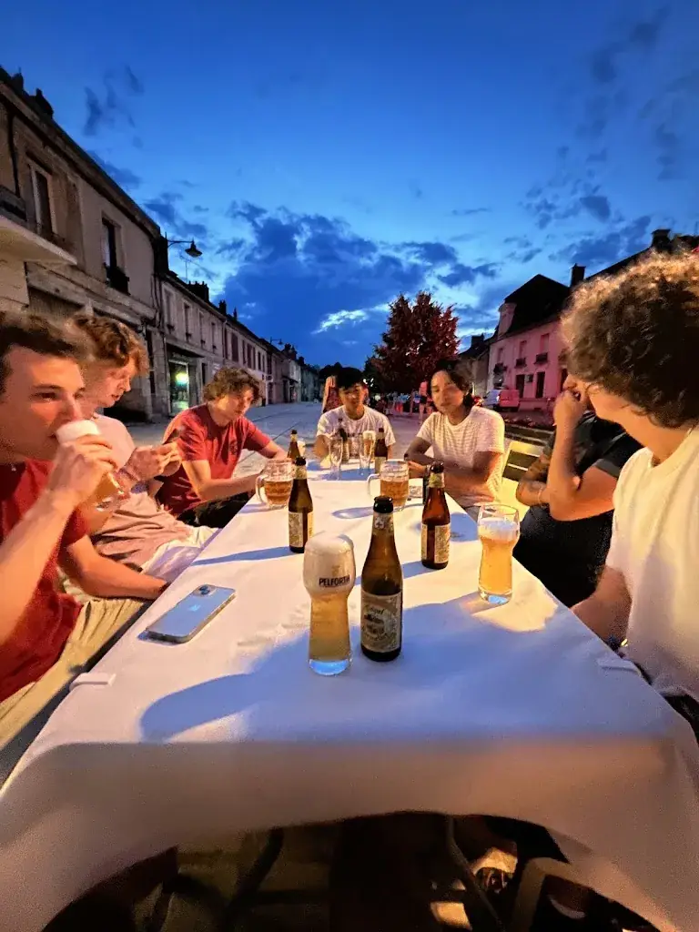 Erik Anikis_La Suite_Chapelle-la-Reine_recensione