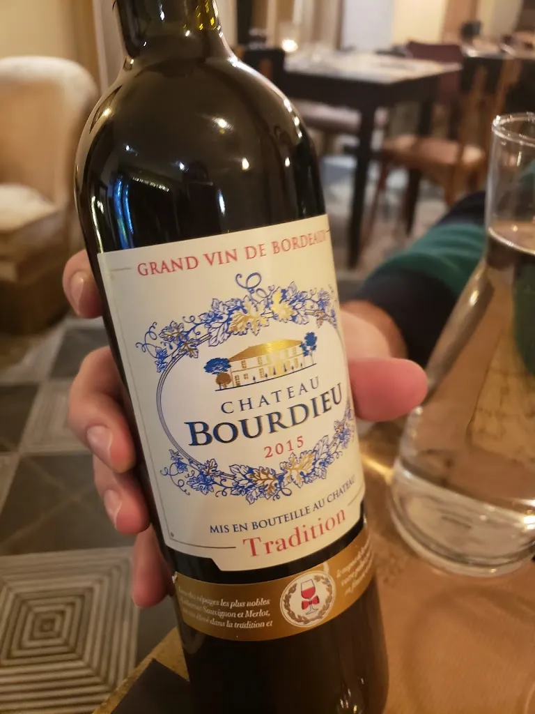 Karma H_BARàSOLE_Jouy-en-Josas_reseña