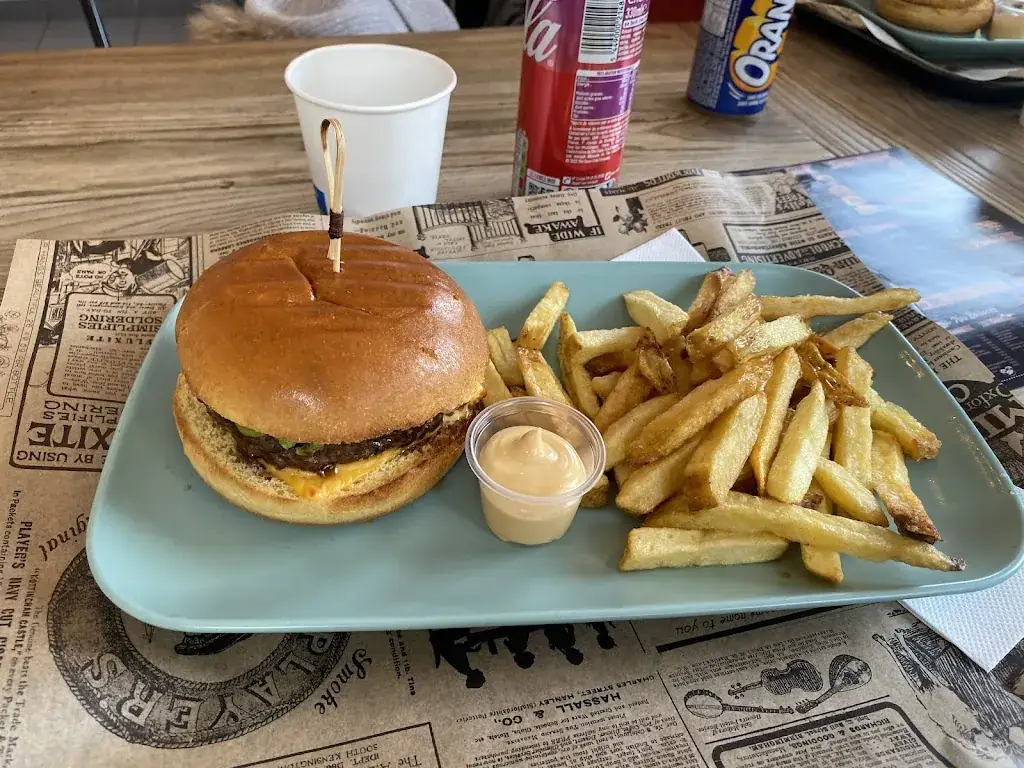 L'authentique_Jouy-en-Josas_slider_image_3