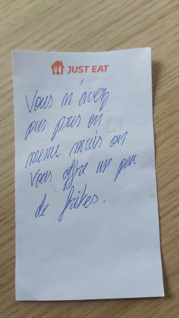 Mohit Durge_Serenay_Jouy-en-Josas_reseña