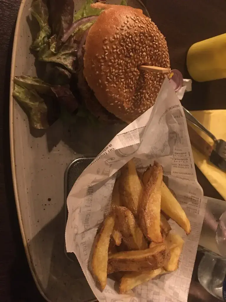 Brendon Ngwenya_Le Rustic_L'Haÿ-les-Roses_review