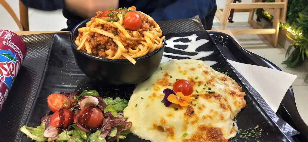 Abd El Kodous Souissi_For Life_L'Haÿ-les-Roses_recensione