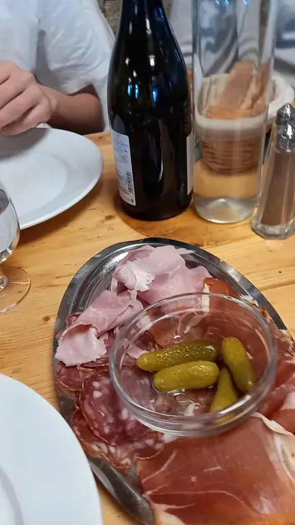 La Ferme - Restaurant col de la Forclaz - Talloires_Talloires-Montmin_slider_image_2