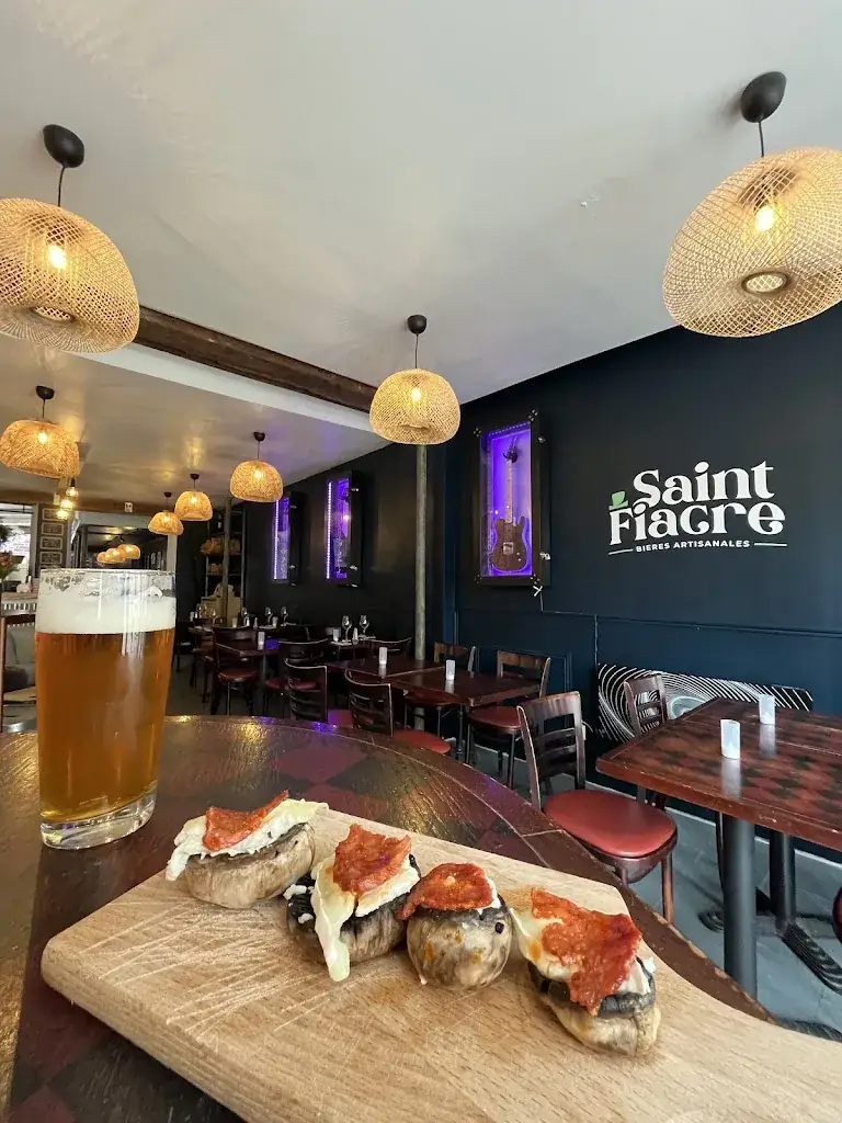 Restaurant Brasserie Saint Fiacre_Crécy-la-Chapelle_slider_image_2