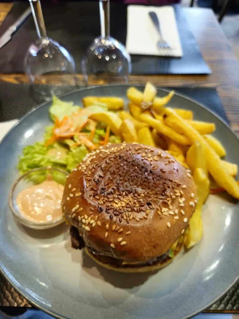 Nithusan_Cafe De La Gare_Hardricourt_review