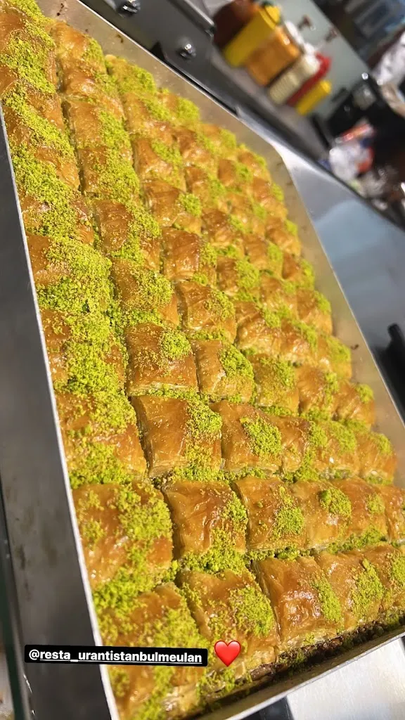 Restaurant Istanbul_Meulan-en-Yvelines_slider_image_3