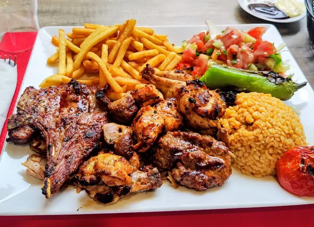 SOFRA GRILL_Meulan-en-Yvelines_slider_image_3