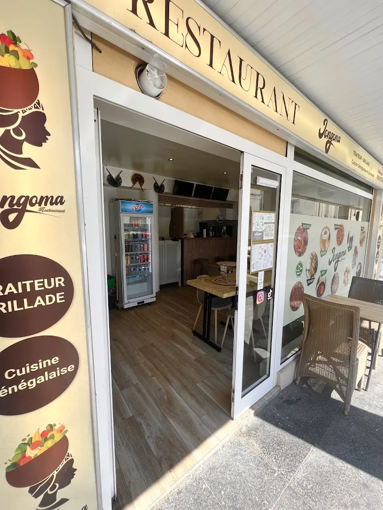 Restaurant JONGOMA_Meulan-en-Yvelines_slider_image_1