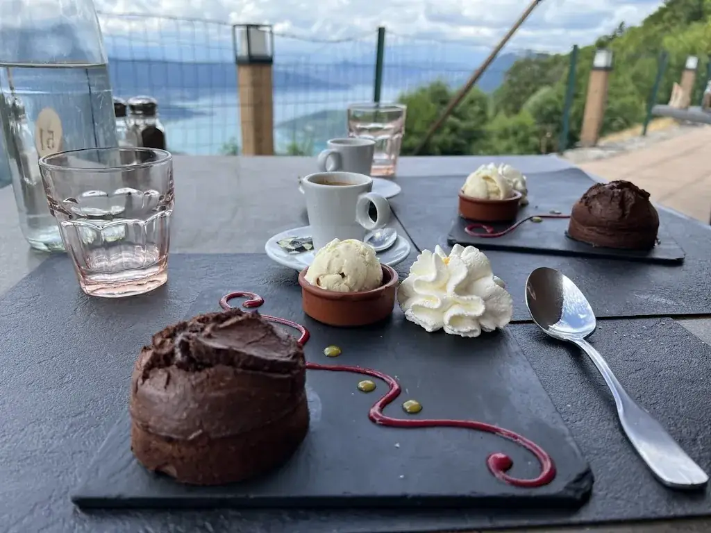 Chalet La Pricaz_Talloires-Montmin_slider_image_3