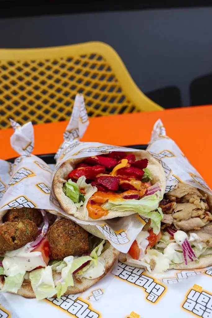 LE CHEESE NAN - Ivry-sur-Seine_Ivry-sur-Seine_slider_image_3