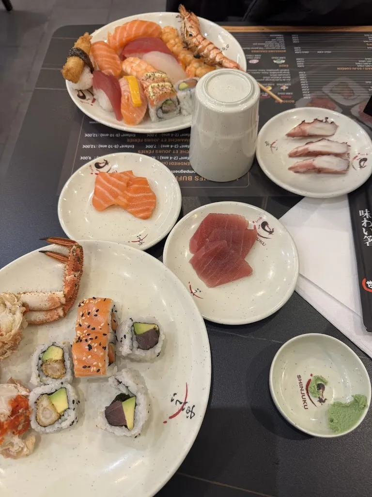 Яна Дробяз_Shinjuku_Ivry-sur-Seine_review