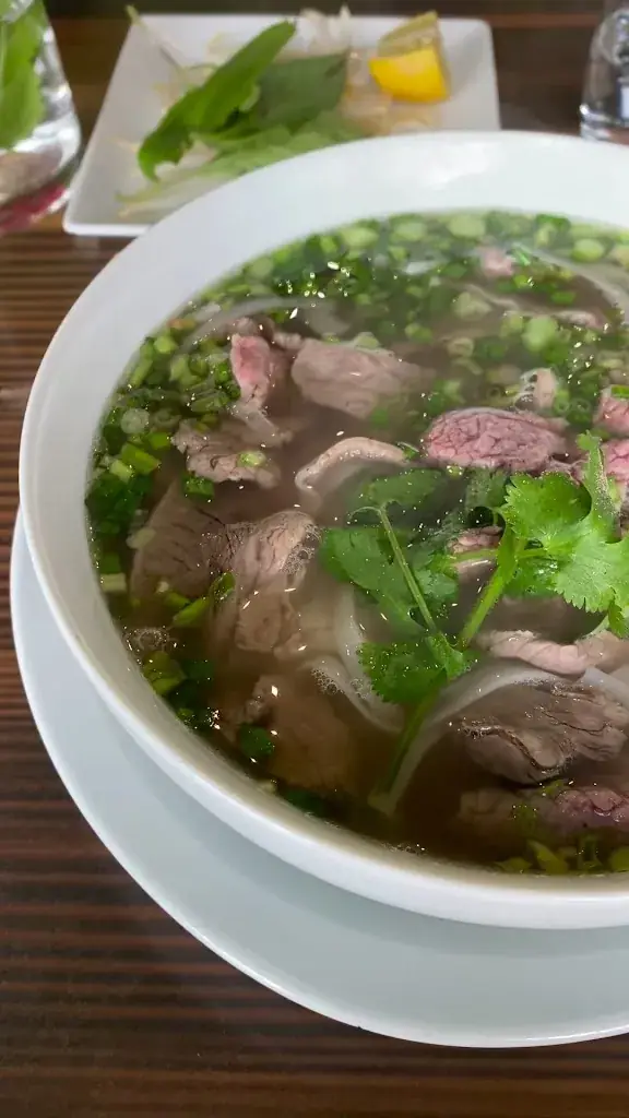 MAISON VIET_Ivry-sur-Seine_slider_image_2