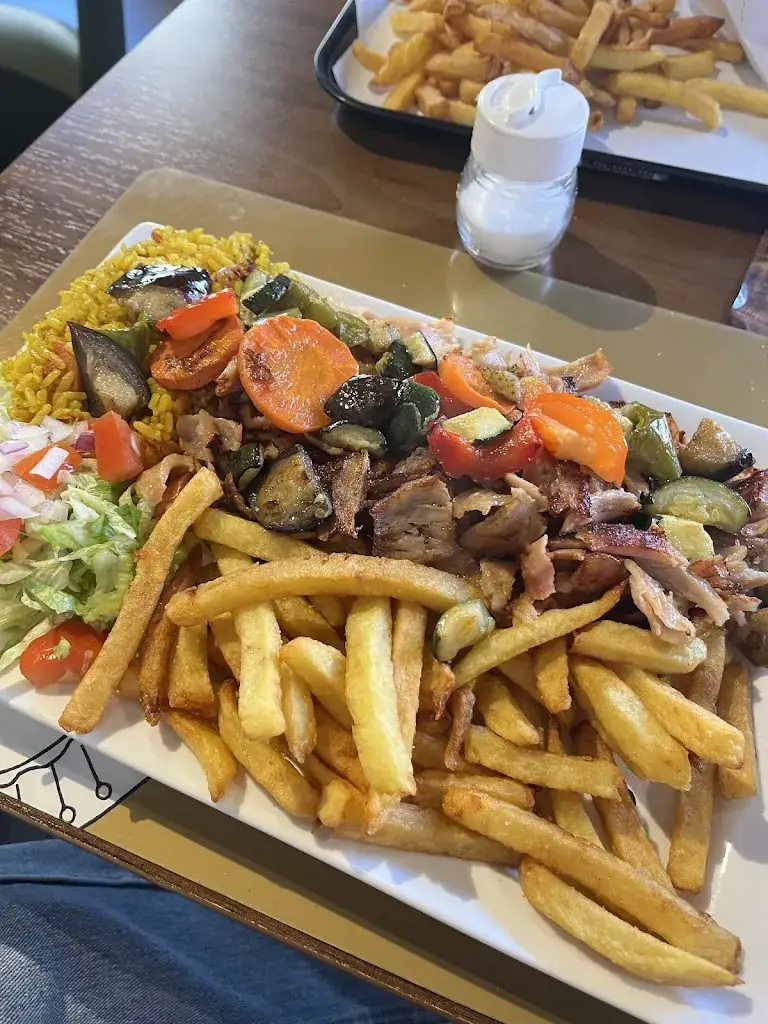 Julia Mae A. Enriquez_Matisse Food Ivry_Ivry-sur-Seine_review