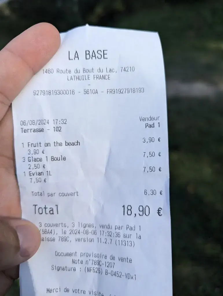 Nathan M_LA BASE Lathuile_Lathuile_review