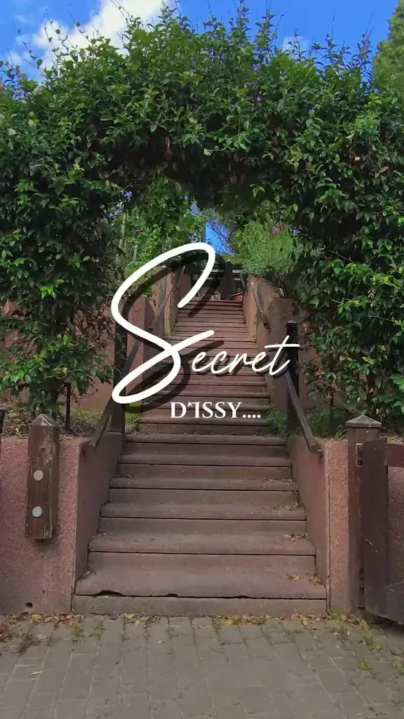 Issy Guinguette_Issy-les-Moulineaux_slider_image_2