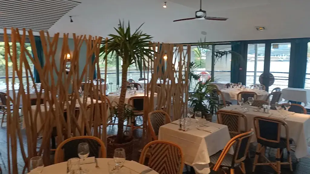 River Café_Issy-les-Moulineaux_slider_image_2