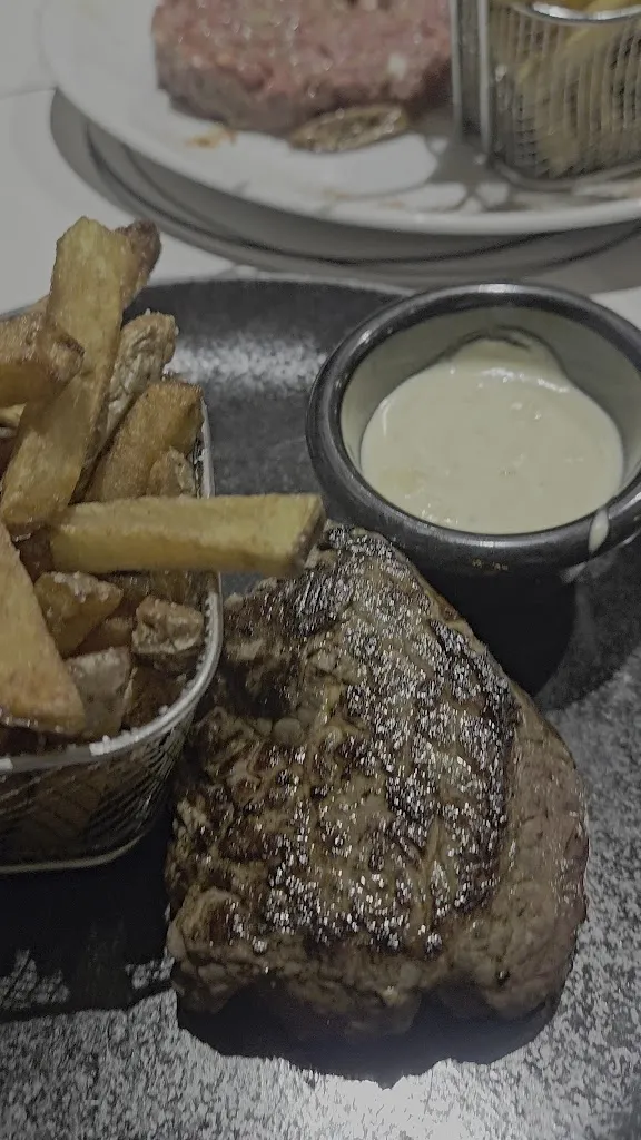 Estelle et Julien_Issy-les-Moulineaux_slider_image_2