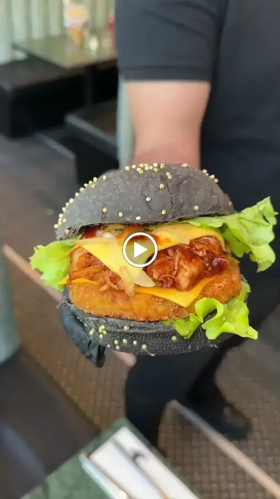 PB Poulet Braisé Issy-les-Moulineaux_Issy-les-Moulineaux_slider_image_2