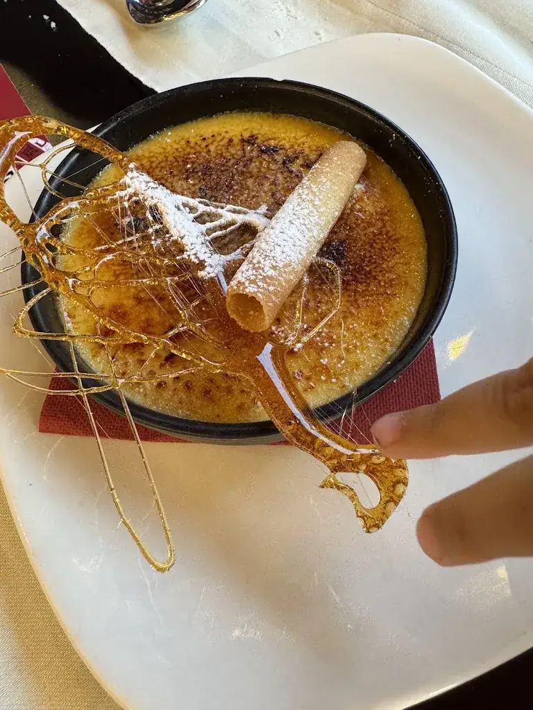 Leyla K._Le Filippo_Issy-les-Moulineaux_review