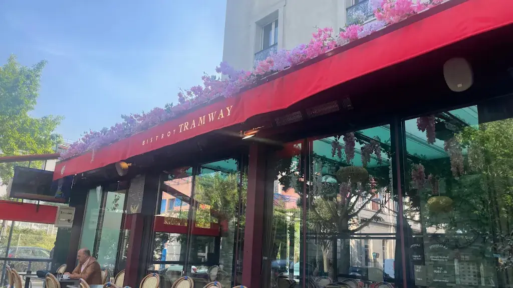 Tabac bistrot Tramway_Issy-les-Moulineaux_slider_image_1